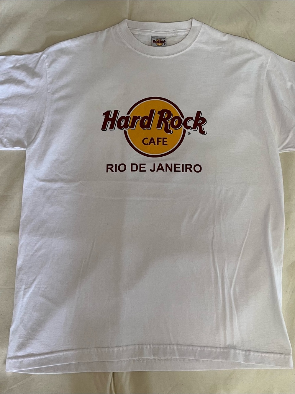 Hard Rock Cafe Rio de Janeiro White Logo Tee. Size Large